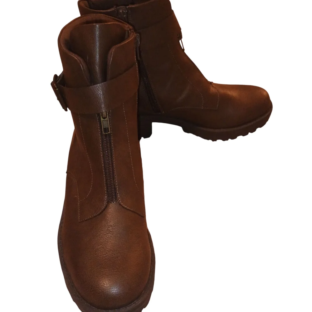 Elegant Brown Ankle Booties - Picture 2 of 2